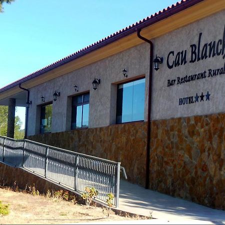 Hotel Restaurant Cau Blanch Useras Exterior photo